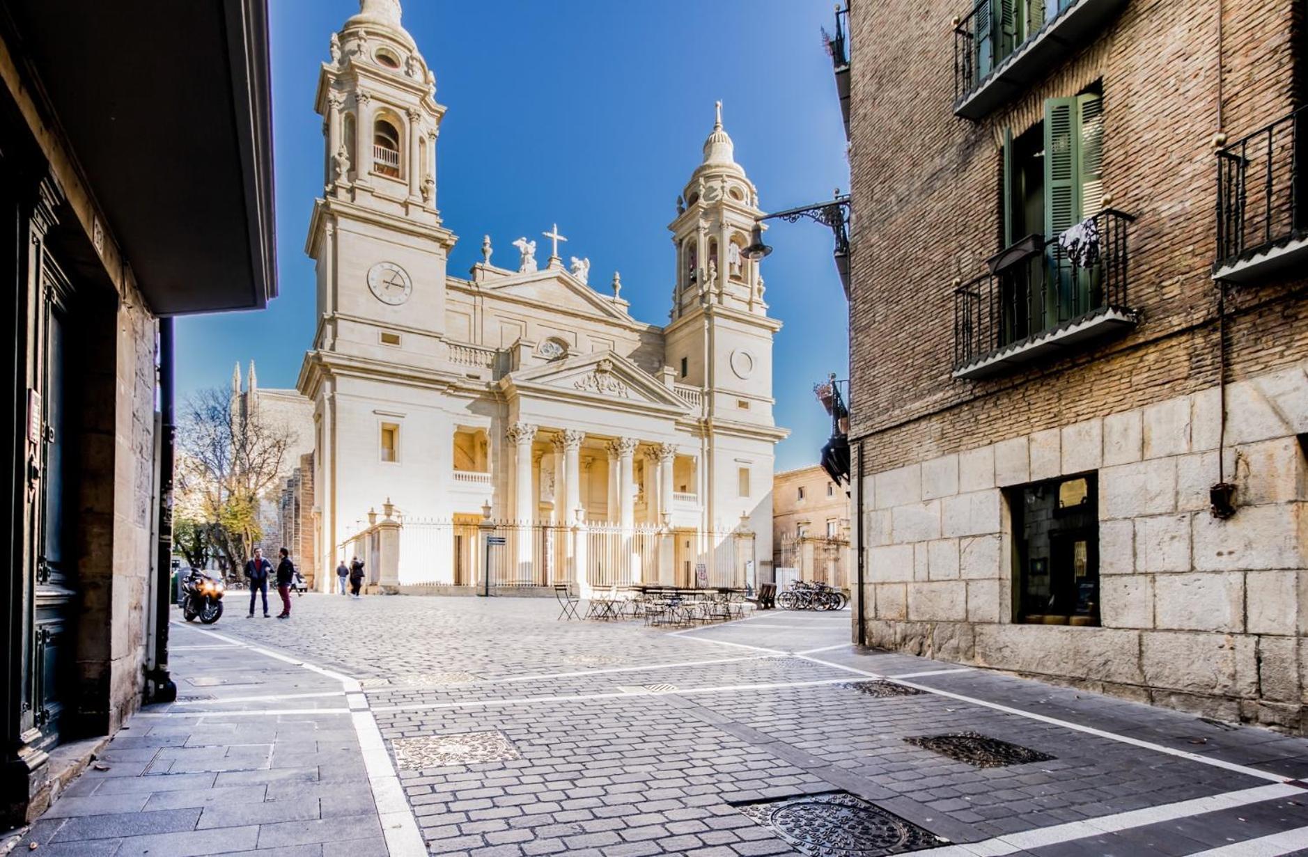 Soul Apartmet Pamplona Exteriör bild